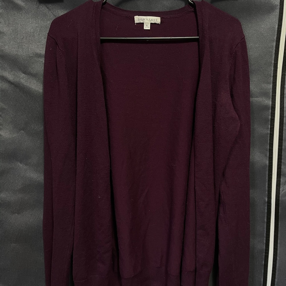 Downeast cardigan deep purple with buttons